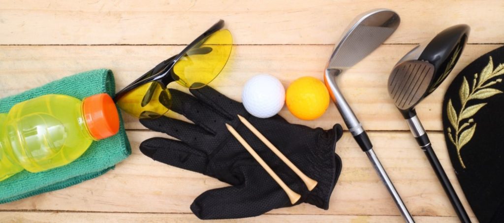 6 Handy Golf Accessories