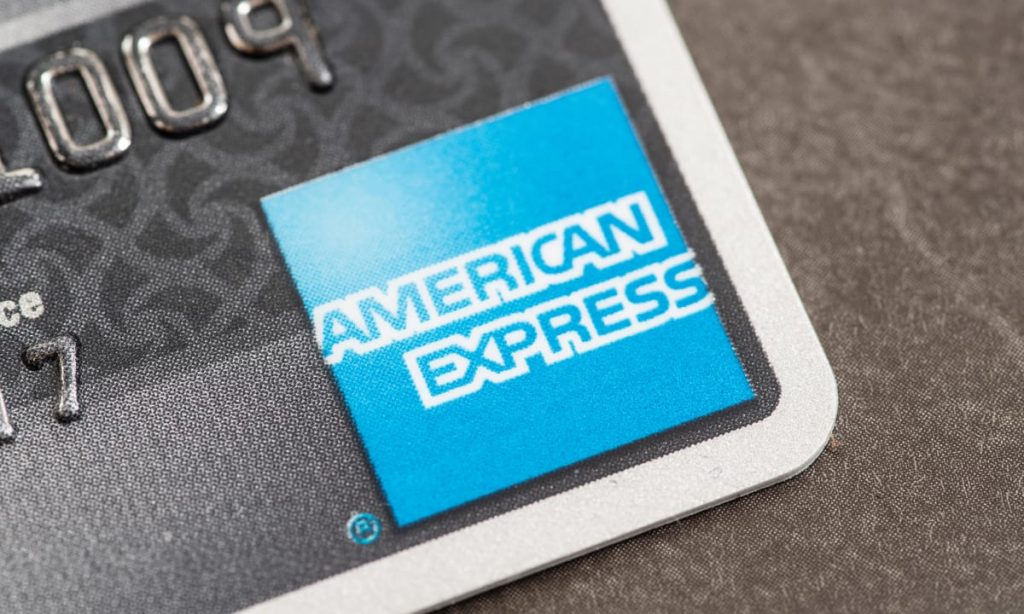 American Express makes easy to send money and exchange purchases with family and friends of our members